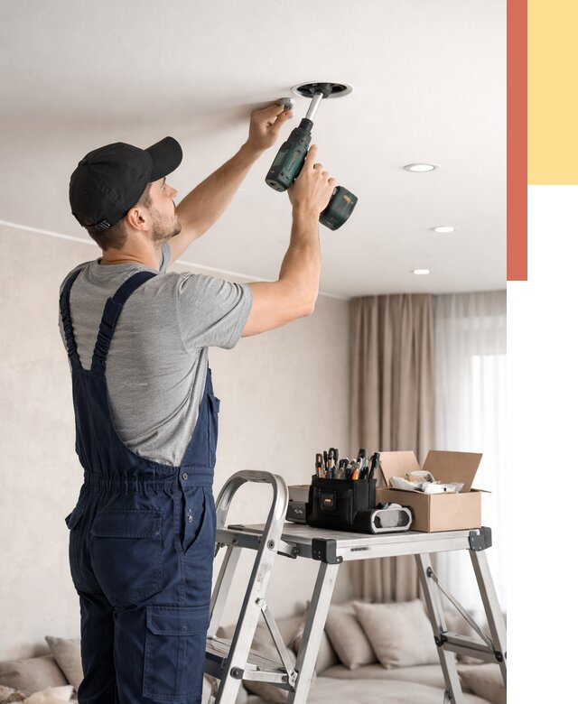 Установка и монтаж точечных светильников в натяжной потолок в Апатитах от 1867 руб. | ОТДЕЛОЧНИК-Птт