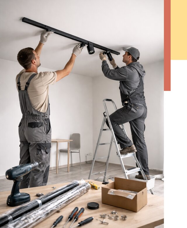 Установка трековых светильников в натяжной потолок в Апатитах от 4356 руб. | ОТДЕЛОЧНИК-Птт